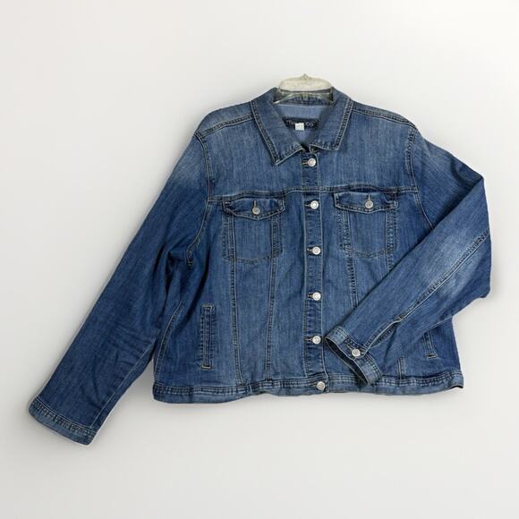 Maurice’s Denim Jean Jacket Women Plus Sz 3X Trucker Blue Silver Buttons Stretch - Picture 1 of 12